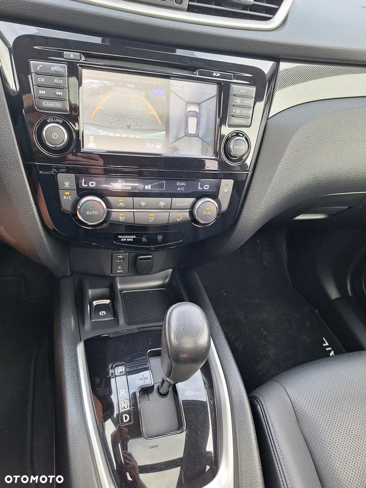 Nissan X-Trail 1.6 DCi N-Connecta Xtronic 2WD EU6 - 23