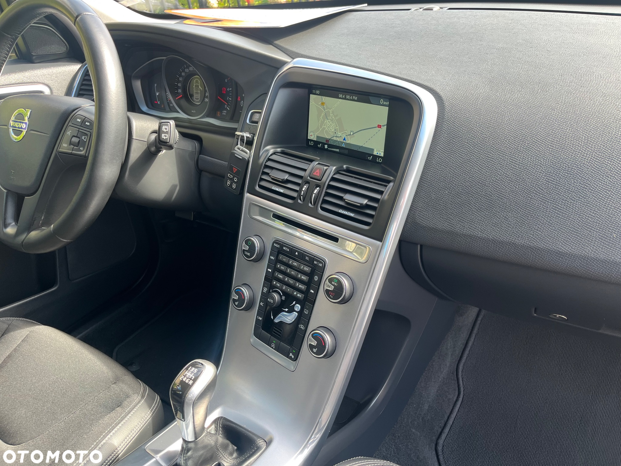Volvo XC 60 D4 Kinetic - 5