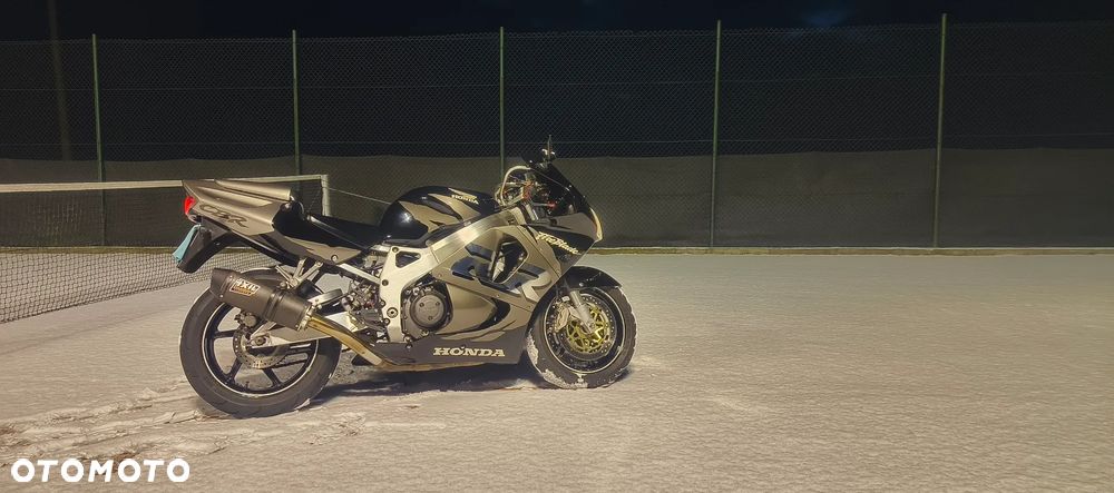 Honda CBR - 6