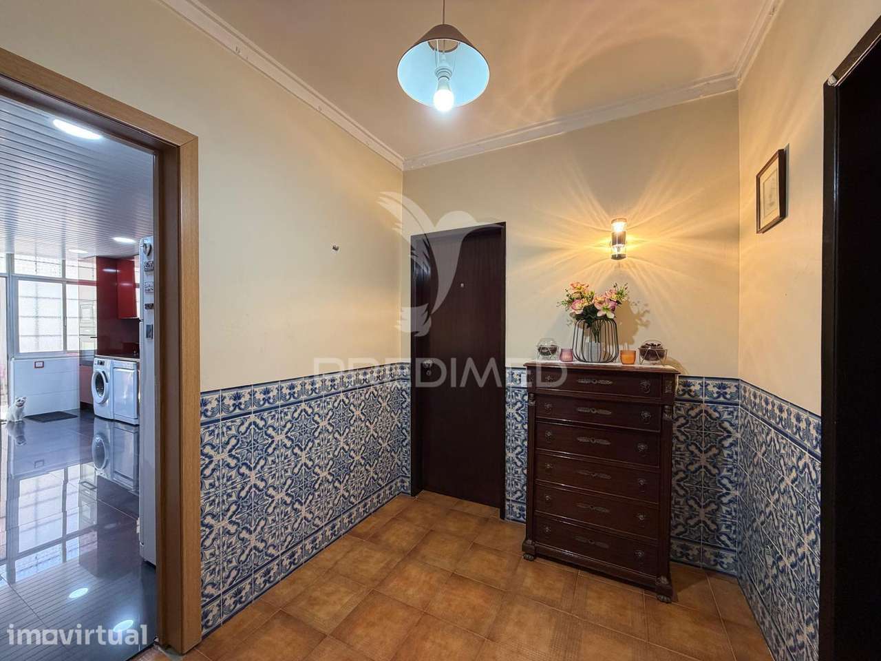 Fantástico Apartamento T2+1 com Cozinha Totalmente Remodelada e Log... - Grande imagem: 5/29