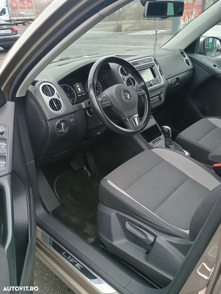 Volkswagen Tiguan 2.0 TDI DPF 4Motion BlueMotion Technology DSG Life - 4