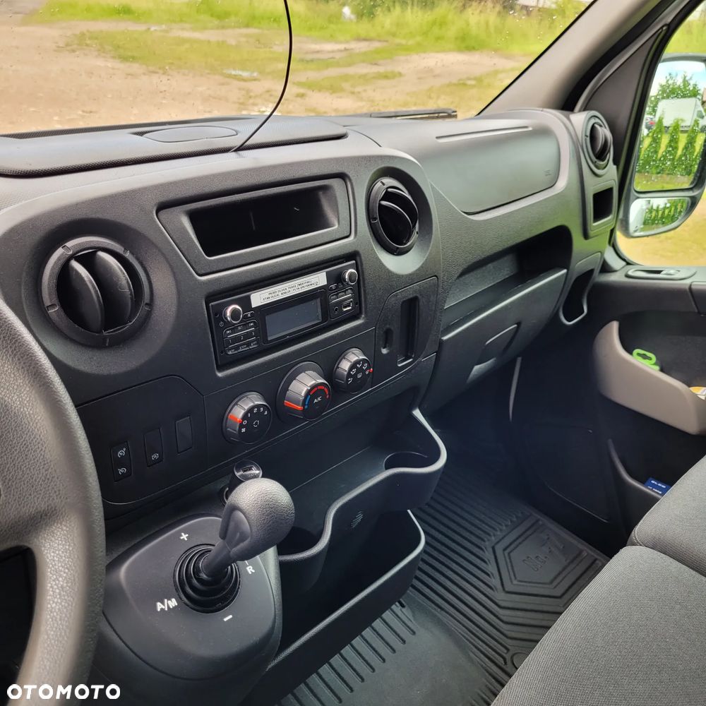 Renault Master - 9