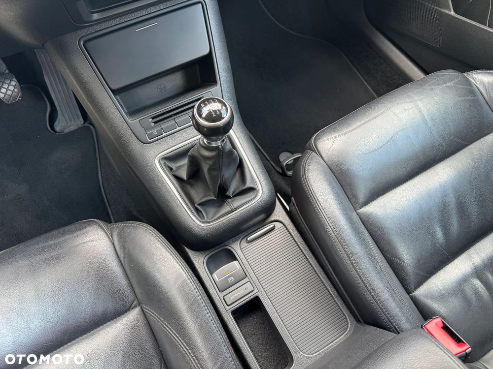 Volkswagen Tiguan 2.0 TDI DPF BlueMotion Technology Trend & Fun - 15