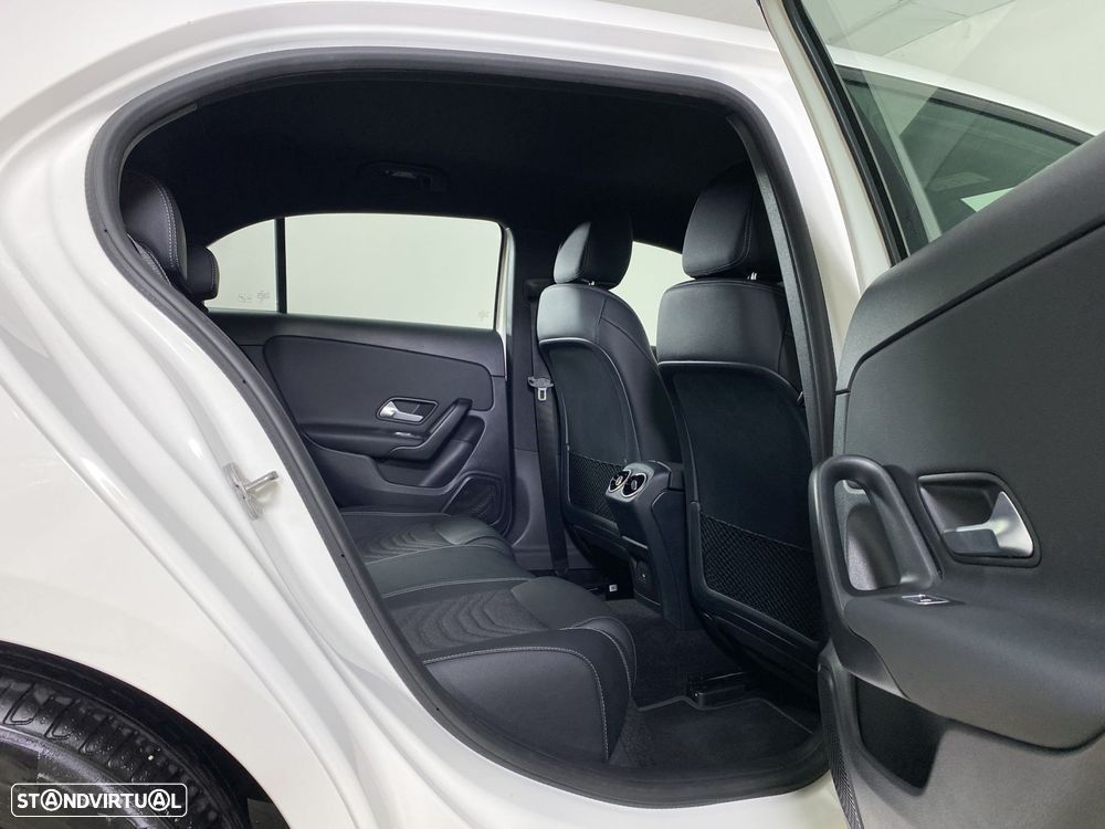 Mercedes-Benz A 200 Standard - 18