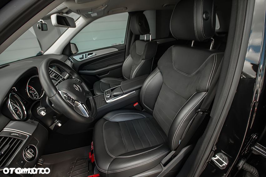 Mercedes-Benz ML - 11
