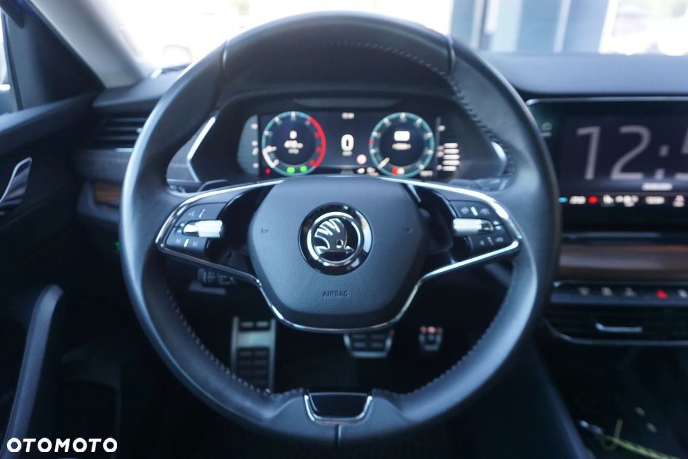 Skoda Octavia 2.0 TDI 4x4 Scout DSG - 11