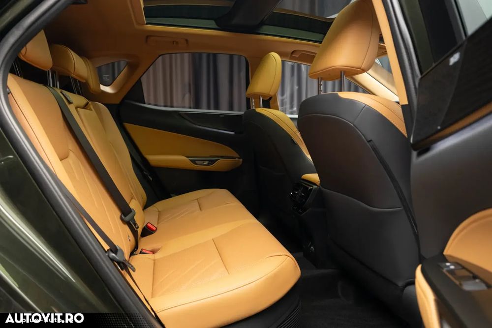 Lexus Seria NX 350h AWD CVT HEV Luxury - 13
