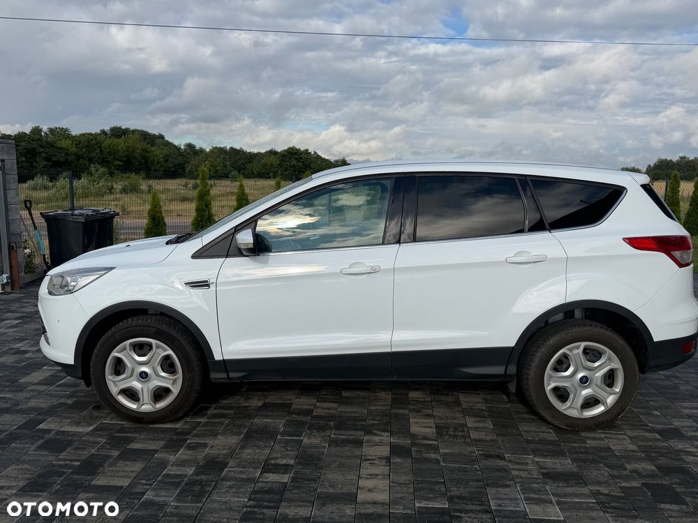 Ford Kuga - 12
