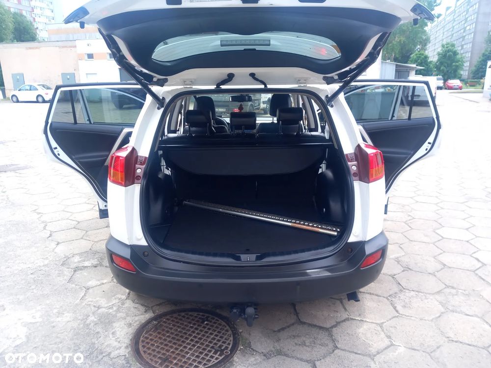 Toyota RAV4 2.2 D-4D 4x4 Executive - 29