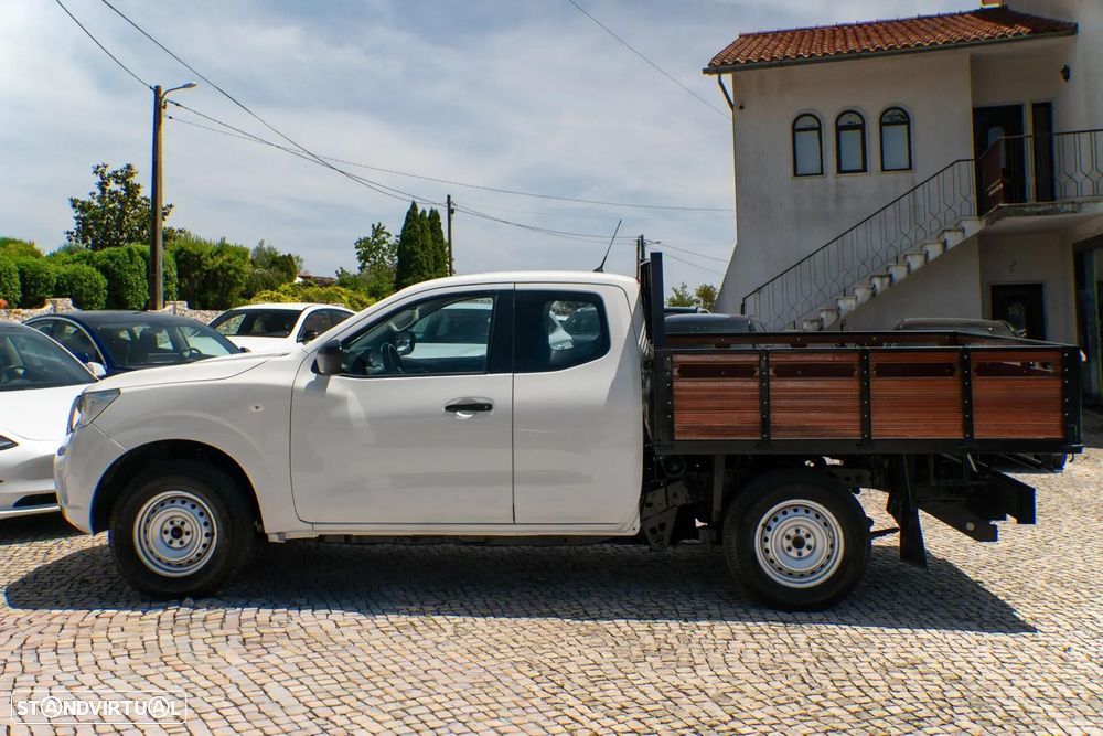 Nissan Navara 2.5 dCi CD LE - 9