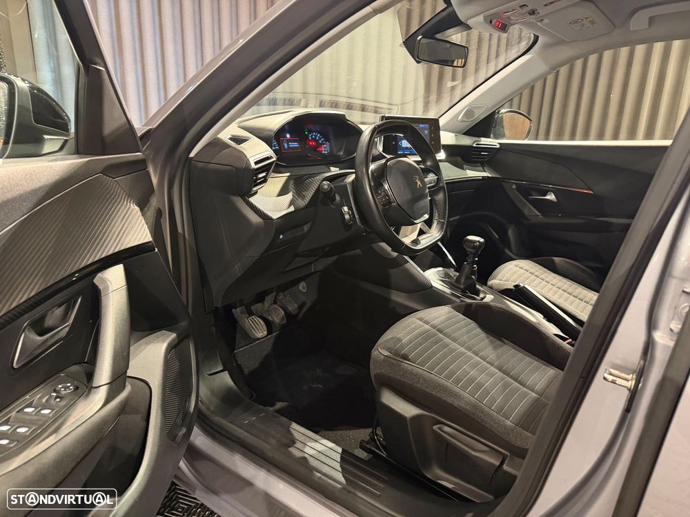 Peugeot 2008 1.5 BlueHDi Style - 15