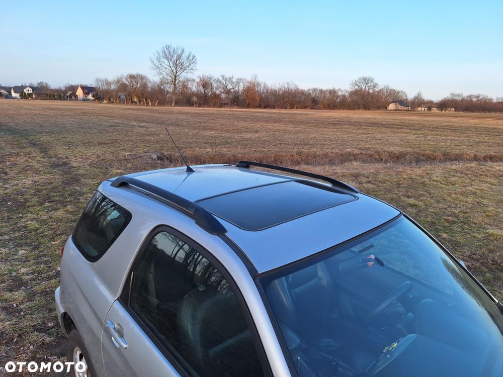 Toyota RAV4 1.8 VVT-i 4x2 - 9