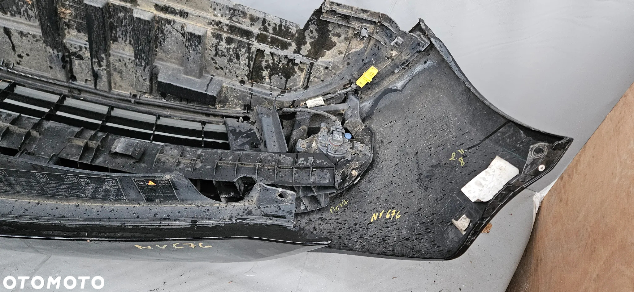 RENAULT CLIO III LIFT 5D NV676 ZDERZAK PRZEDNI GRILL HALOGENY - 8