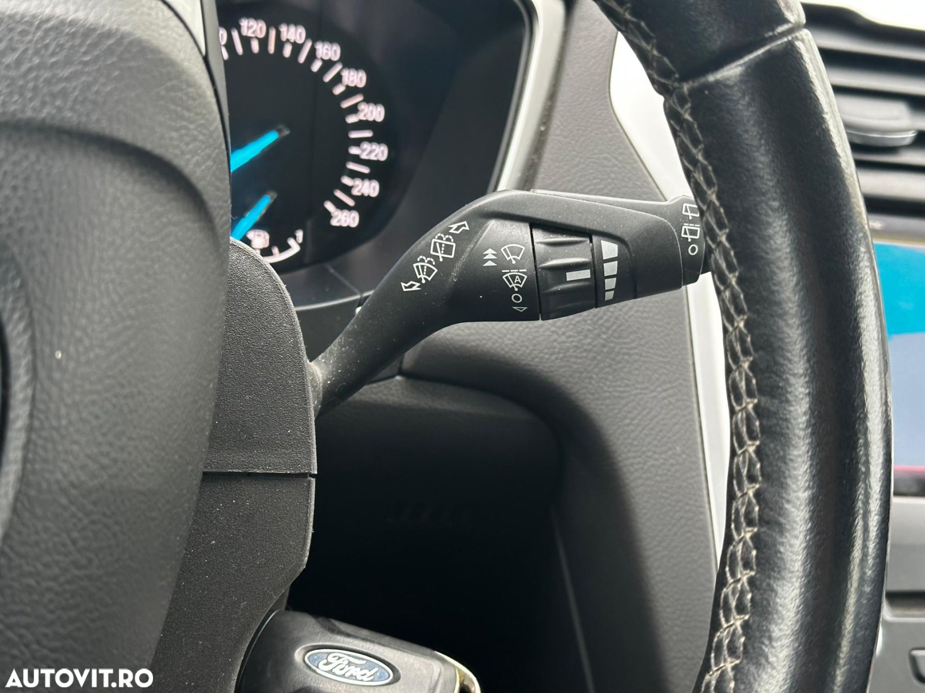 Ford Mondeo - 18