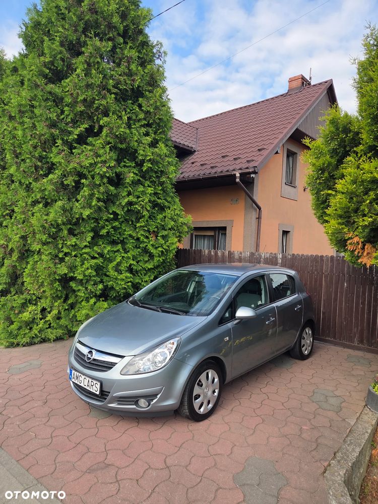 Opel Corsa 1.4 16V Cosmo - 2