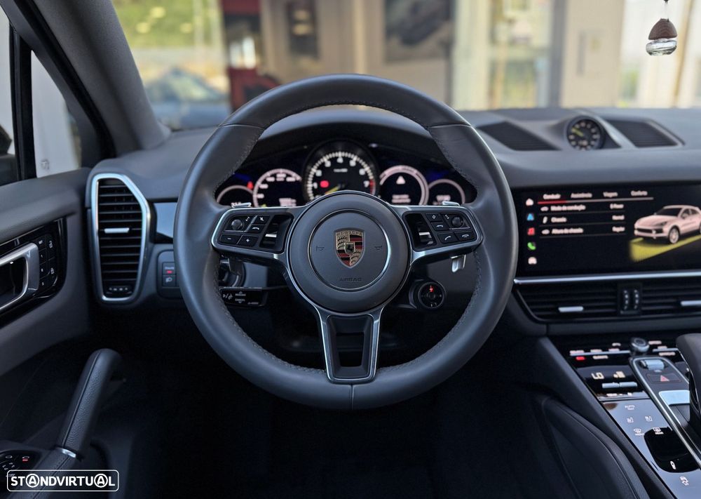 Porsche Cayenne Coupé - 12