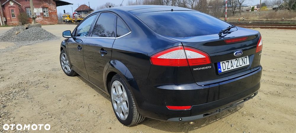 Ford Mondeo 2.2 TDCi Titanium - 9