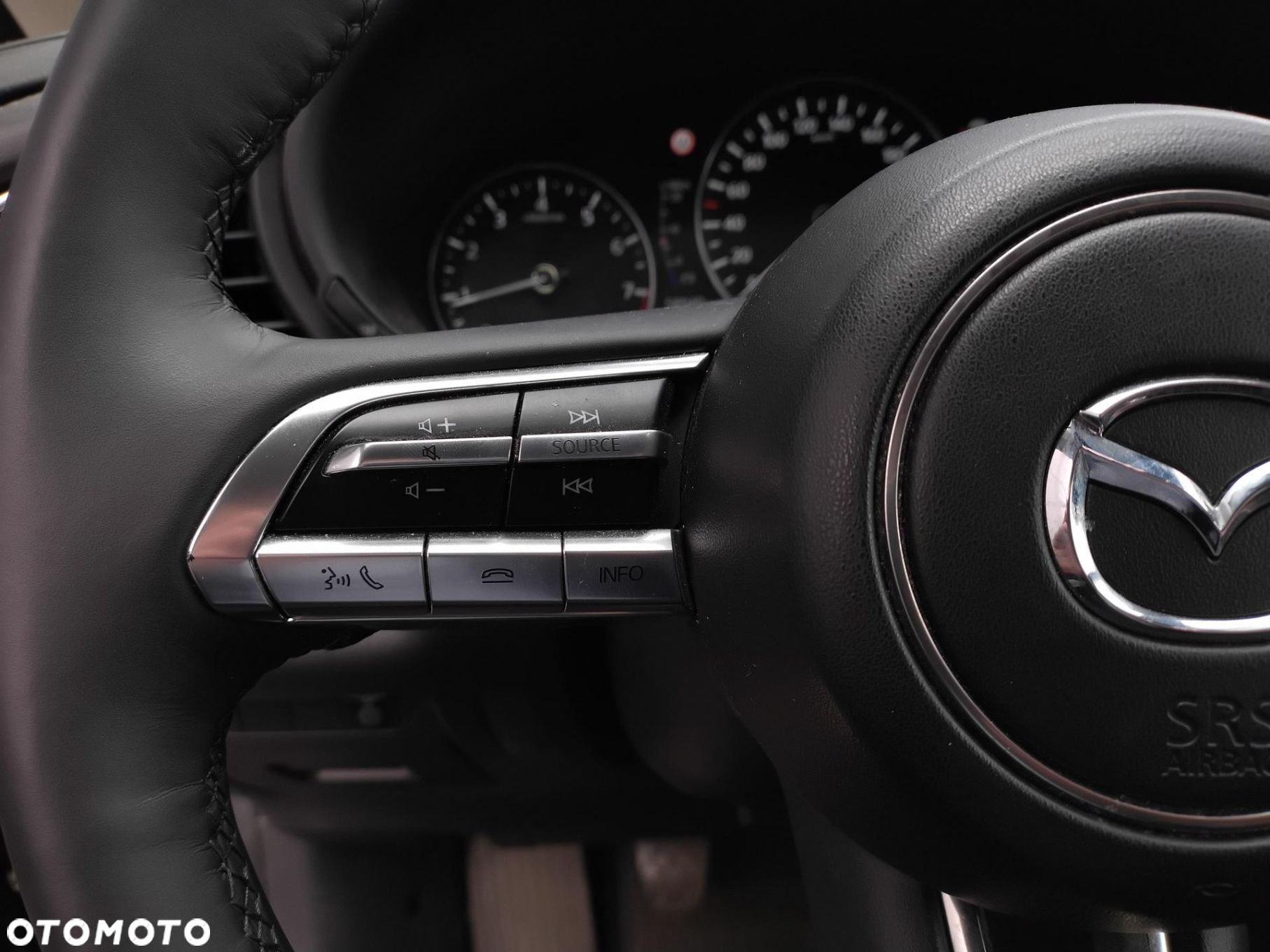 Mazda CX-30 - 12