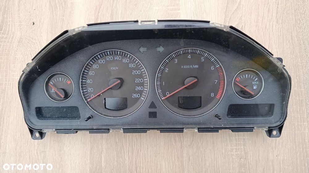 LICZNIK ZEGARY EUROPA VOLVO XC90 2.5T BENZYNA 8602521 9499943 69294-670t - 1