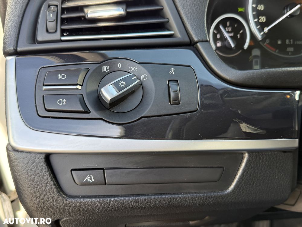 BMW Seria 5 520d xDrive Aut. - 11