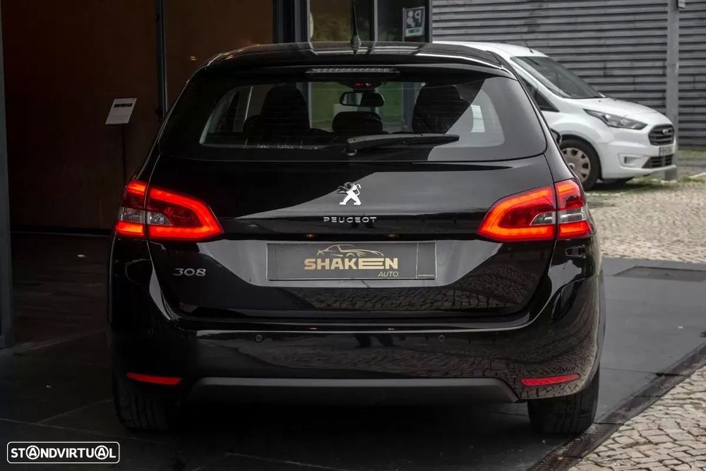 Peugeot 308 SW - 10