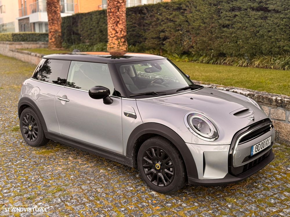 MINI 3 Portas Cooper SE S - 2