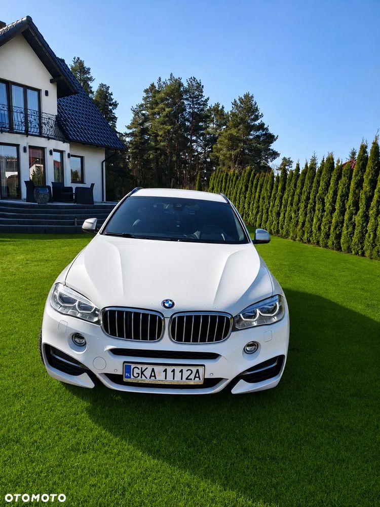 BMW X6M - 1