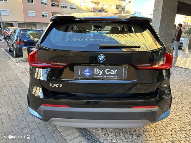 BMW iX1 xDrive30 xLine - 9