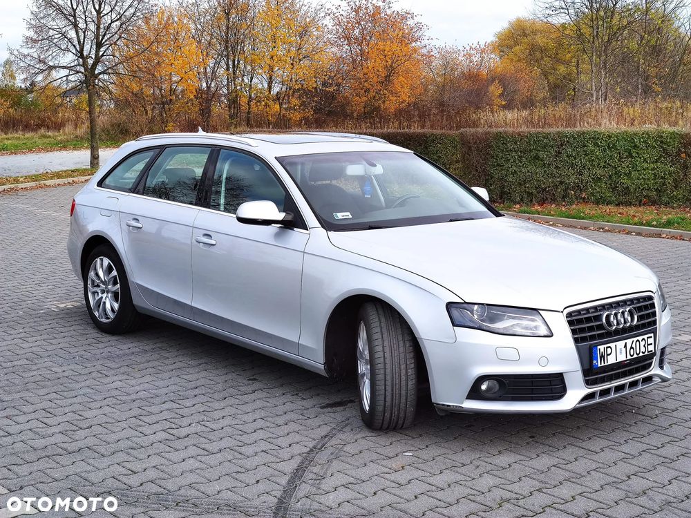 Audi A4 Avant 2.0 TDI - 10