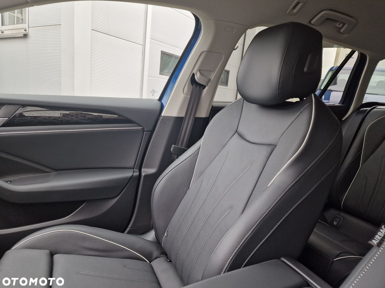 Volkswagen Passat 1.5 TSI EVO Elegance DSG - 26
