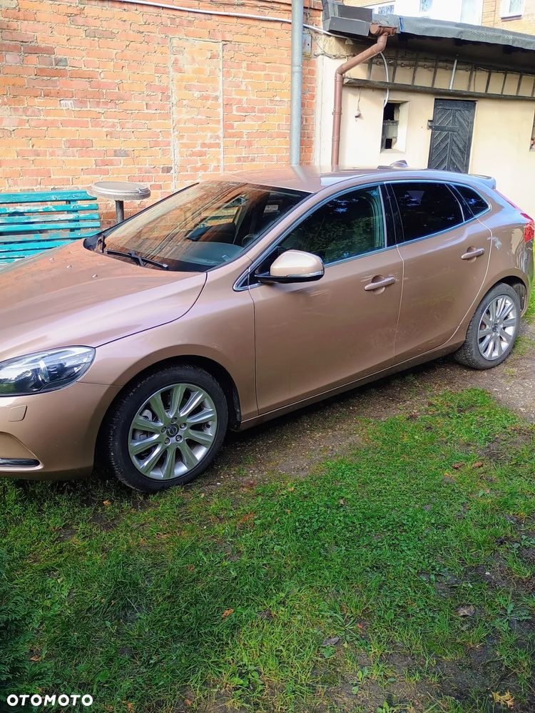 Volvo V40 - 6