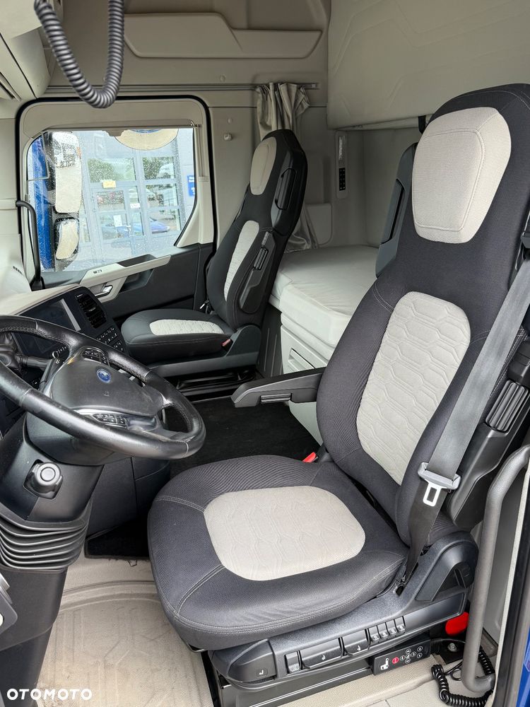 Ford F-MAX Retarder Klima Postojowa Navi SALON PL - 6