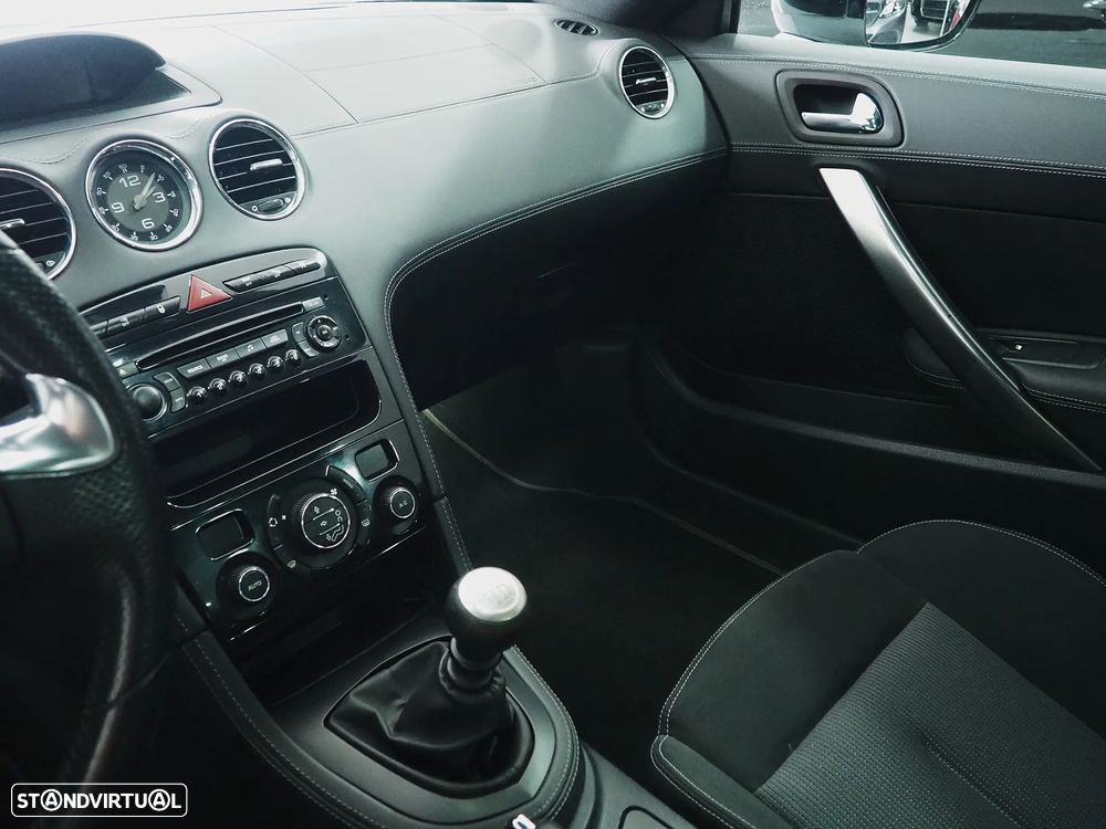 Peugeot RCZ 1.6 THP - 13
