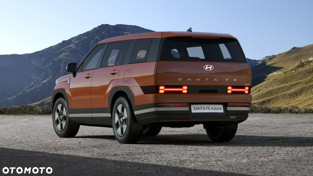 Hyundai Santa Fe - 3