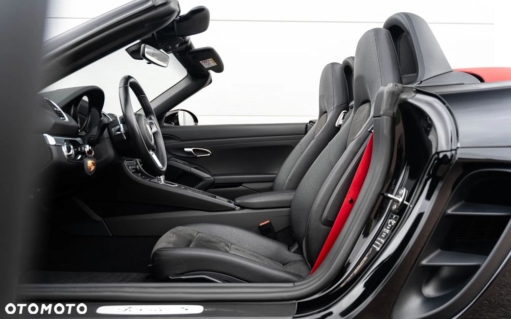 Porsche 718 Boxster S PDK - 30