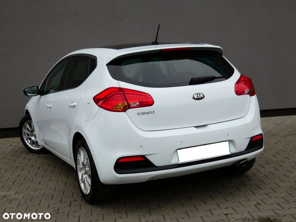 Kia Ceed 1.6 GDI Business Line - 6