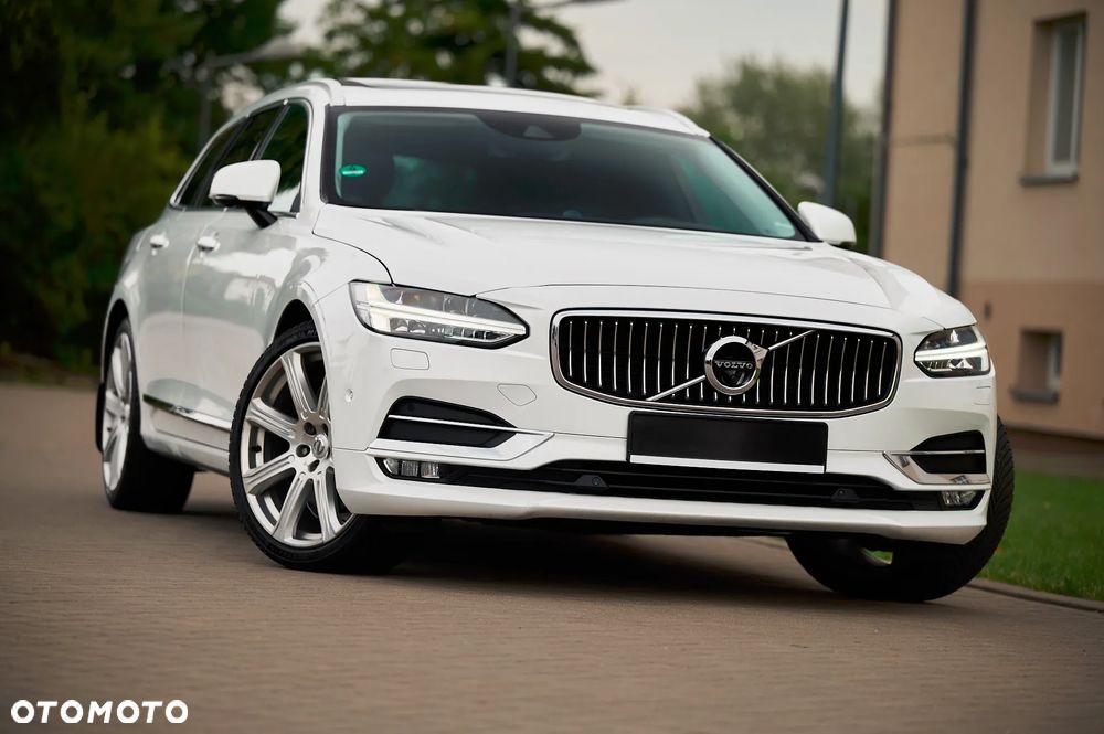 Volvo V90 D5 AWD Geartronic Inscription - 1