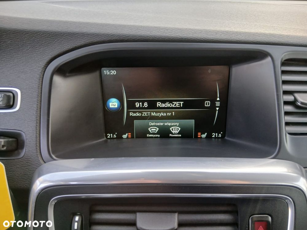 Volvo V60 D3 Summum - 27