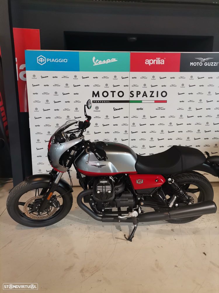 Moto Guzzi V7 CORSA - 2