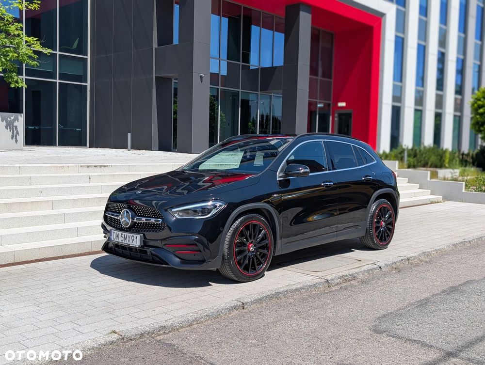 Mercedes-Benz GLA 250 4-Matic Edition 1 - 19