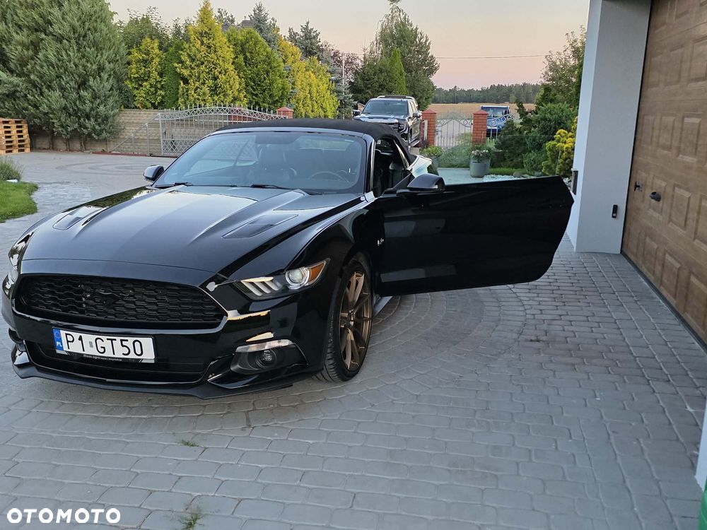 Ford Mustang Cabrio 5.0 Ti-VCT V8 Black Shadow Edition - 2