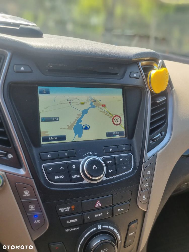 Hyundai Grand Santa Fe 2.2 CRDi Executive 7os - 12