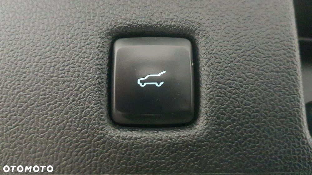 Ford Kuga - 19