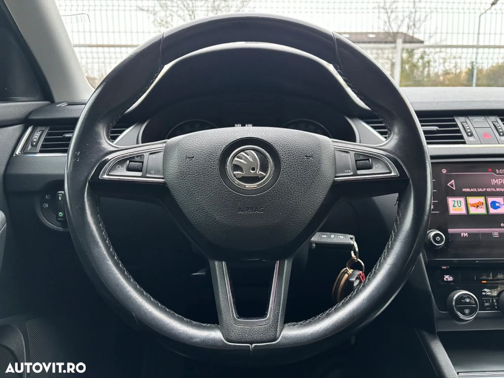 Skoda Octavia Combi Diesel 1.6 TDI Ambition - 19