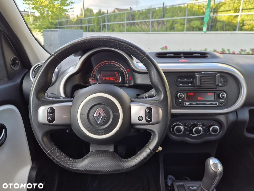 Renault Twingo SCe 70 Start&Stop LIMITED - 16