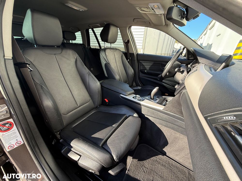 BMW Seria 3 320d Touring Aut. Efficient Dynamics Edition - 18