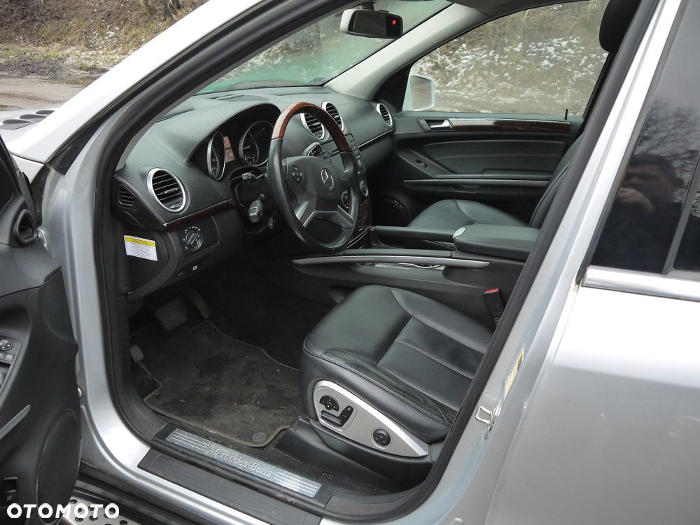 Mercedes-Benz GL 350 CDI BlueEff - 14