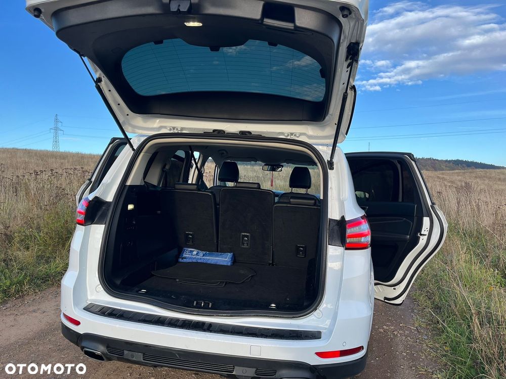 Ford S-Max 2.0 TDCi Titanium PowerShift - 16