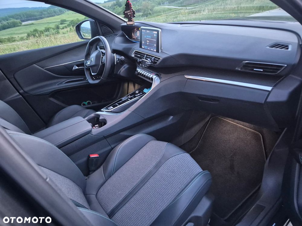 Peugeot 3008 1.2 PureTech mHEV Allure Pack S&S e-DCS6 - 13