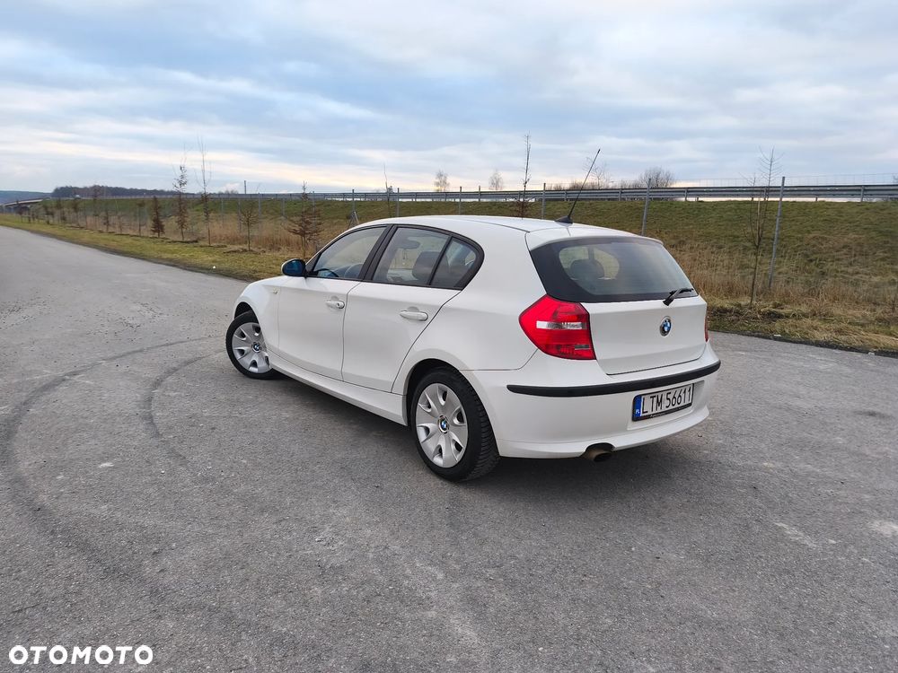BMW Seria 1 118d - 9